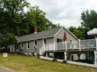 2 Sunset Blvd, Crystal, MI 48818