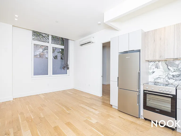 169 Johnson Ave #106 — Photo 4