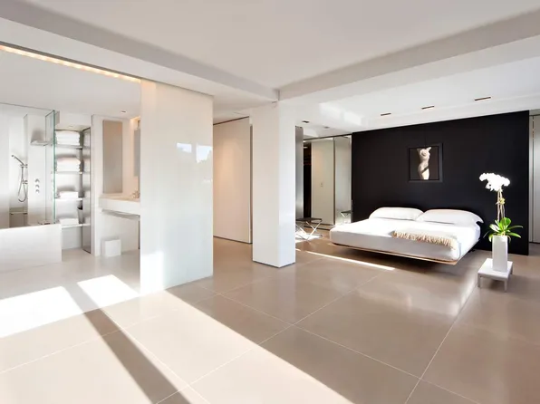 785 Park Avenue image 12 of 17