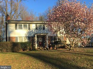 6717 Caneel Ct, Springfield, VA 22152