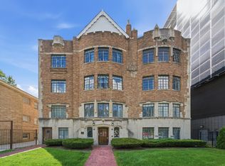 408 S Austin Blvd APT 2N, Oak Park, IL 60304