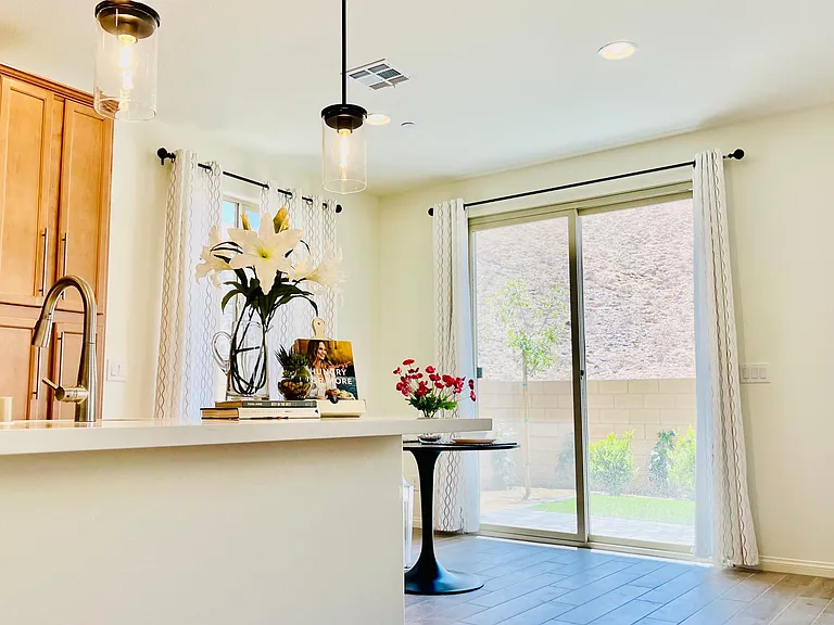 11 Castleton Tower Ct — Photo 6
