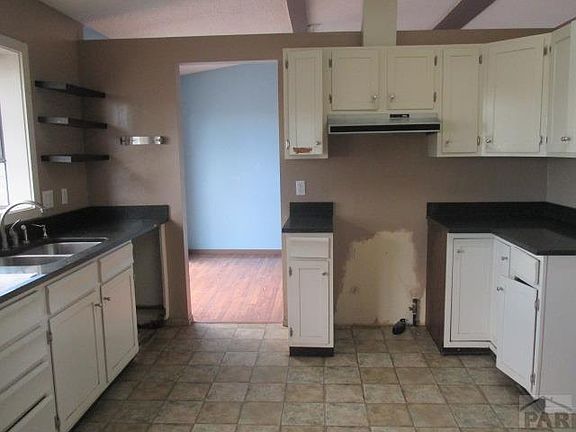 3rd image of 27 Belvista Ct