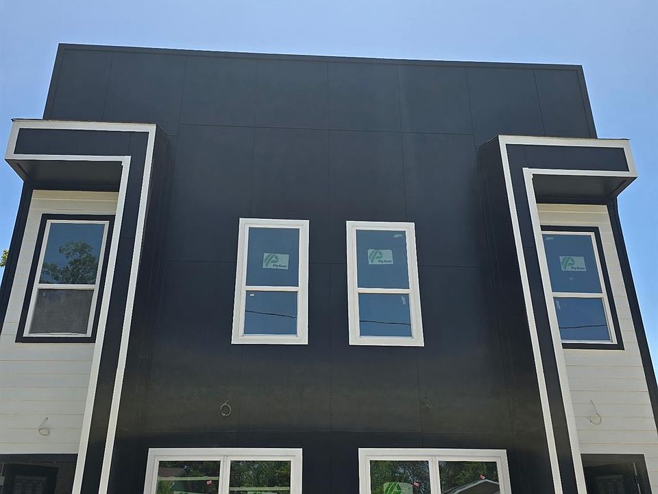 1st image of 7982 Ritz St