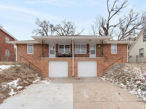 3709-3711 N 67th Ave, Omaha, NE 68104