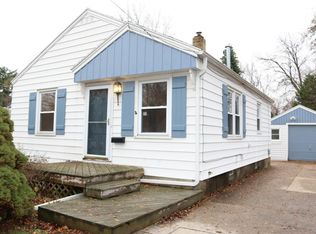 924 Bryant St SW, Wyoming, MI 49509