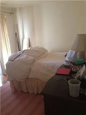 Rented by Adina Realty | media 17