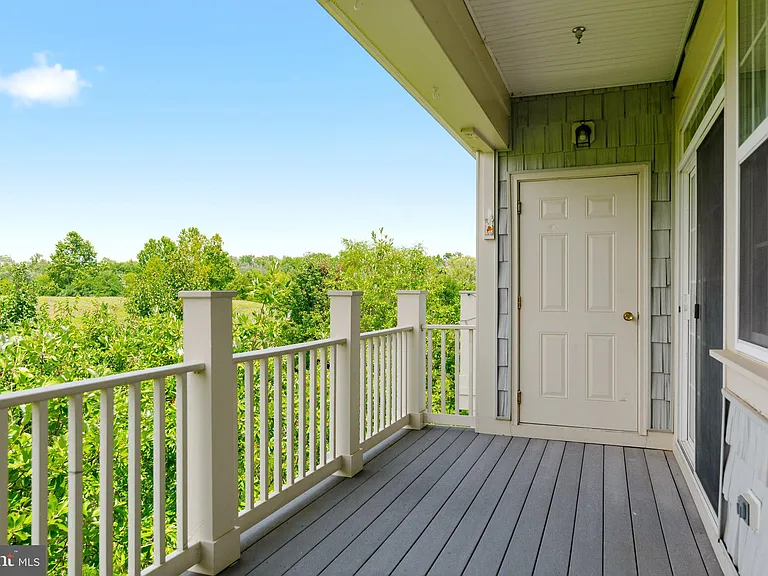 13960 Greendale Dr — Photo 21