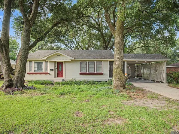 425 E McArthur St, Gonzales, LA 70737