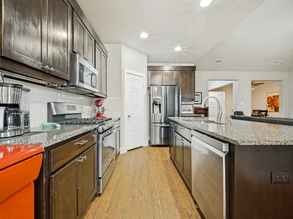 23 Kramer Ln, Sanger, TX 76266