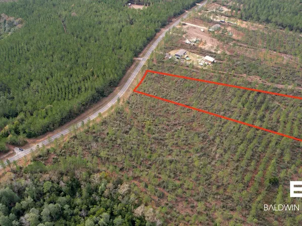 26857 Linholm Rd, Robertsdale, AL 36567