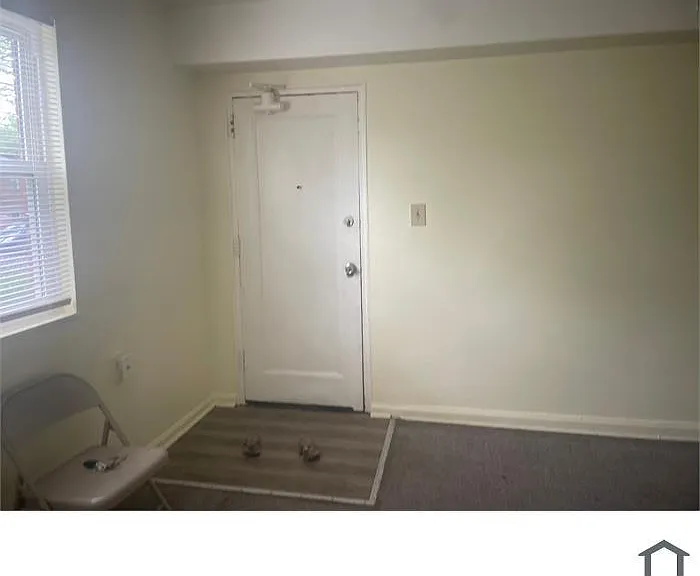 Unit Photo