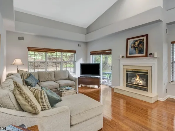 10 Four Oaks Rd, Bedminster Twp., NJ 07921