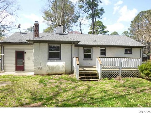 2nd image of 208 Stuttaford Dr