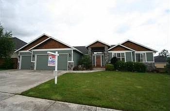 2nd image of 1541 NW 33rd Way