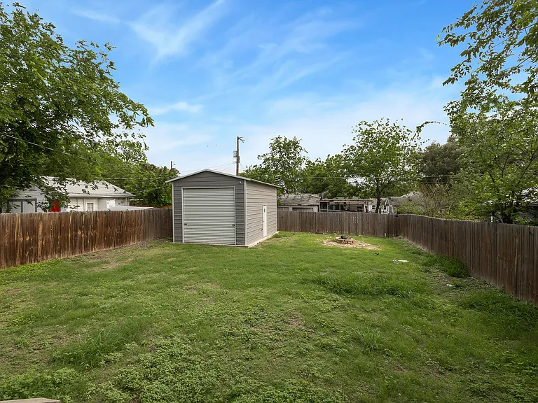 534 Rigsby Ave — Photo 18