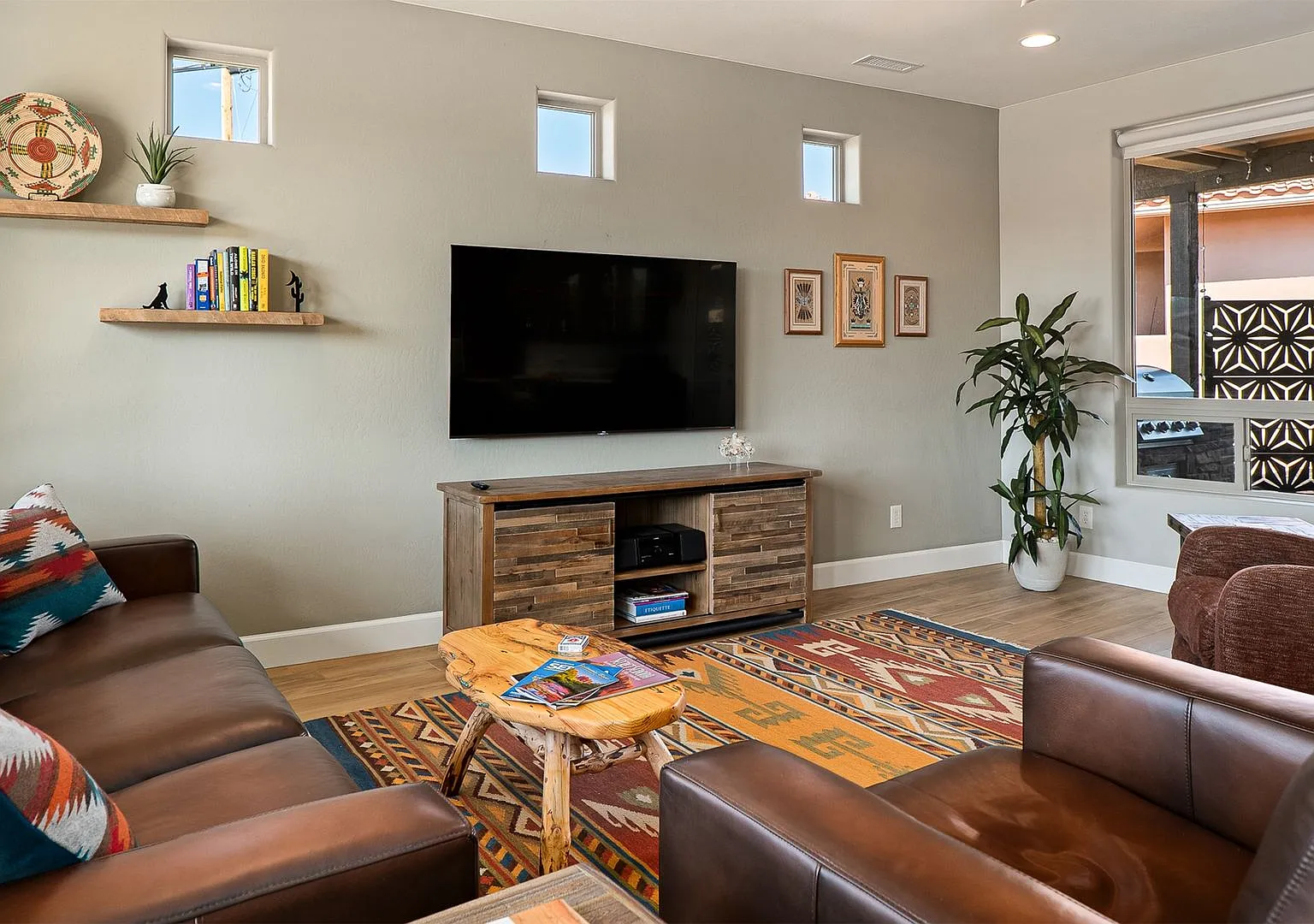 Beautiful Home In The Heart of West Sedona! — Photo 3