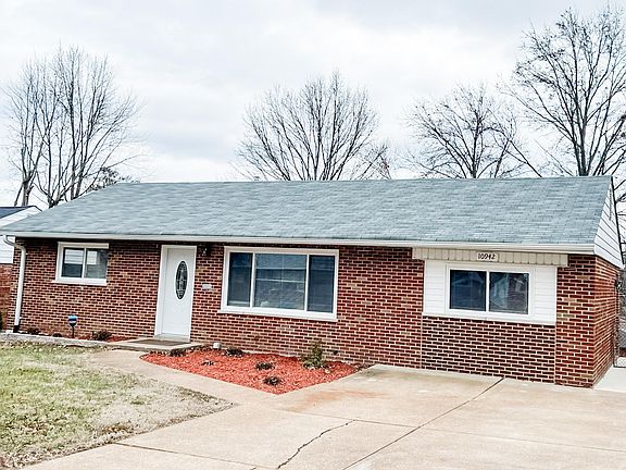 2nd image of 10942 Vargas Dr
