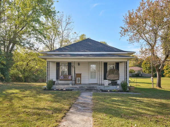 507 Willard Avenue, Clever, MO 65631