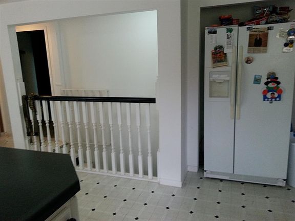 4th image of E5473 Woodland Ave