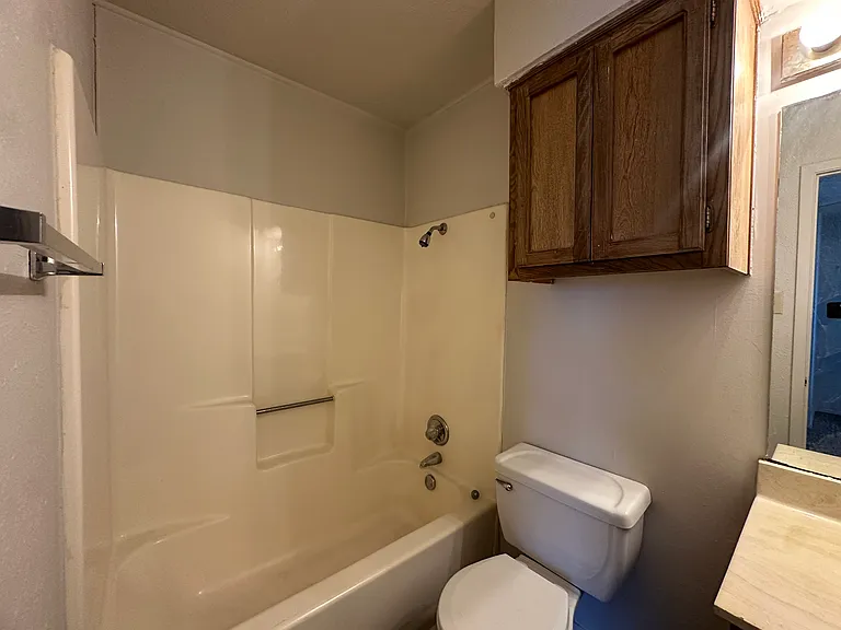 716 W Mulberry St #20 — Photo 9