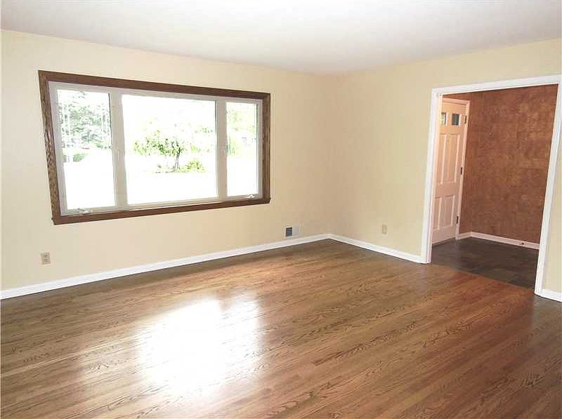 1st image of 5407 Seneca Dr