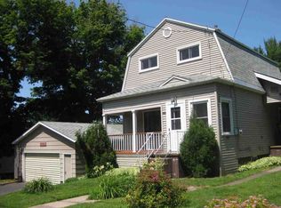 935 Ingot St, Hancock, MI 49930