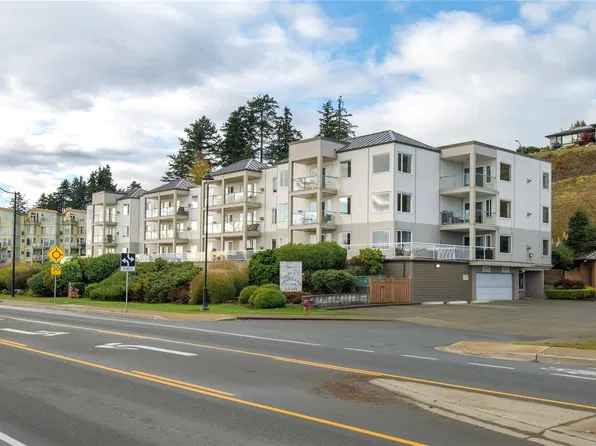 1350 Island Hwy S #207, Campbell River, BC V9W 1B7
