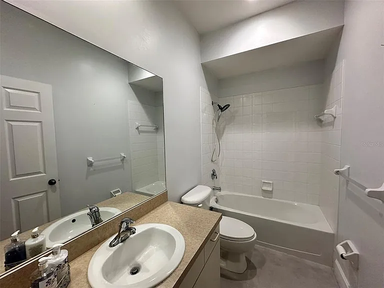 1641 Red Oak Ln — Photo 15