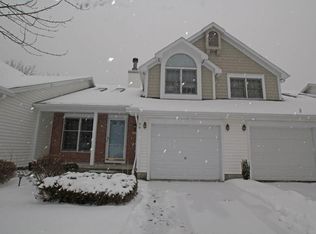 98 Genesee View Trl, Rochester, NY 14623