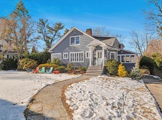 41 Montrose Rd, Scarsdale, NY 10583