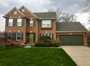 5814 Ravens Ridge Ln, Cincinnati, OH 45247