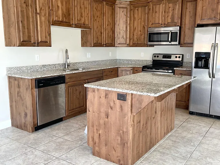 2521 Bella Vista Dr — Photo 6