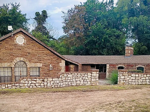 4722 N Wheatridge Rd, Enid, OK 73703