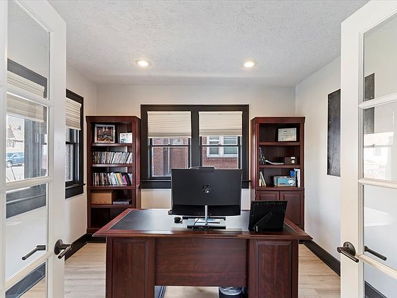 5th image of 1265 Capitol St