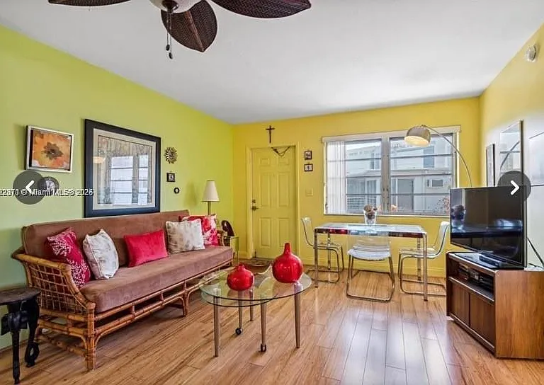 1125 SE 14th Pl #21C — Photo 1
