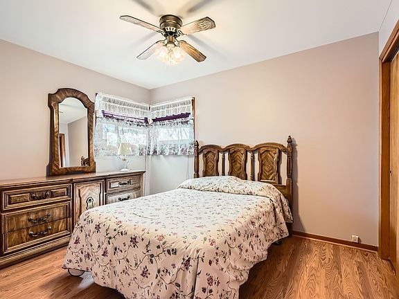 5th image of 6549 167th St