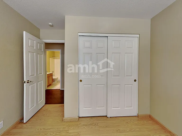 2312 E Lockwood St — Photo 16