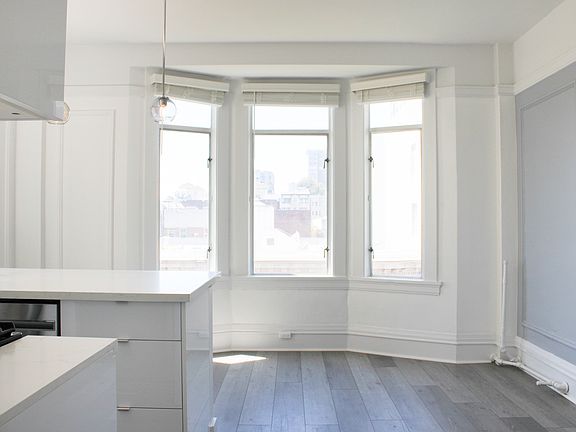 5th image of 626 Powell St #601