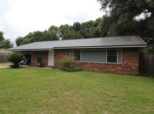 5516 Royal St, Crestview, FL 32539