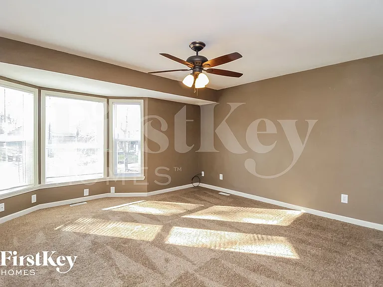 3934 SW Linden Ct — Photo 9