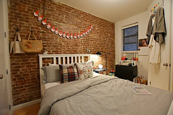 Rented by Bold New York | media 22