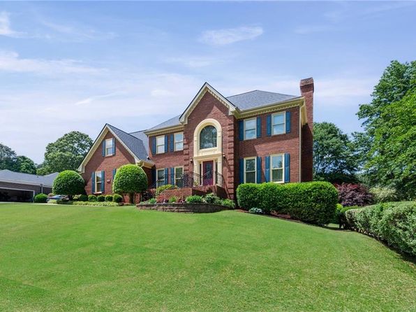 3331 Lockwood Ct SW, Lilburn, GA 30047