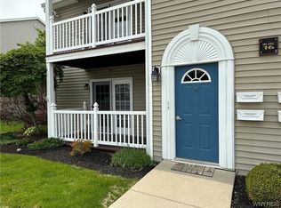 16 Brookfield Ln UNIT 1, Buffalo, NY 14227