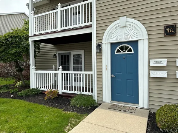 16 Brookfield Ln Unit 1, Buffalo, NY 14227