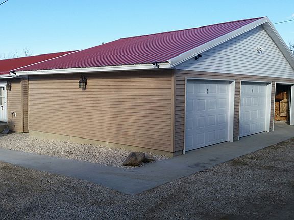 Single stall detached garage