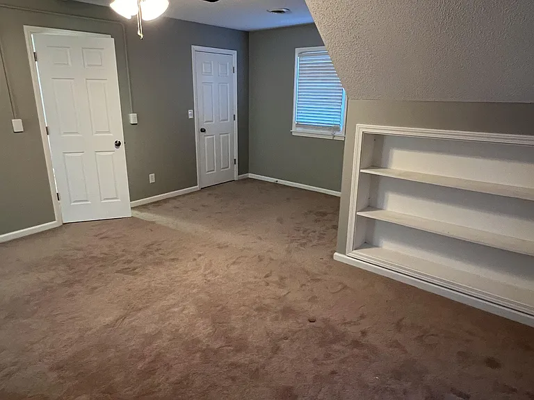 503 Aspen Way — Photo 35