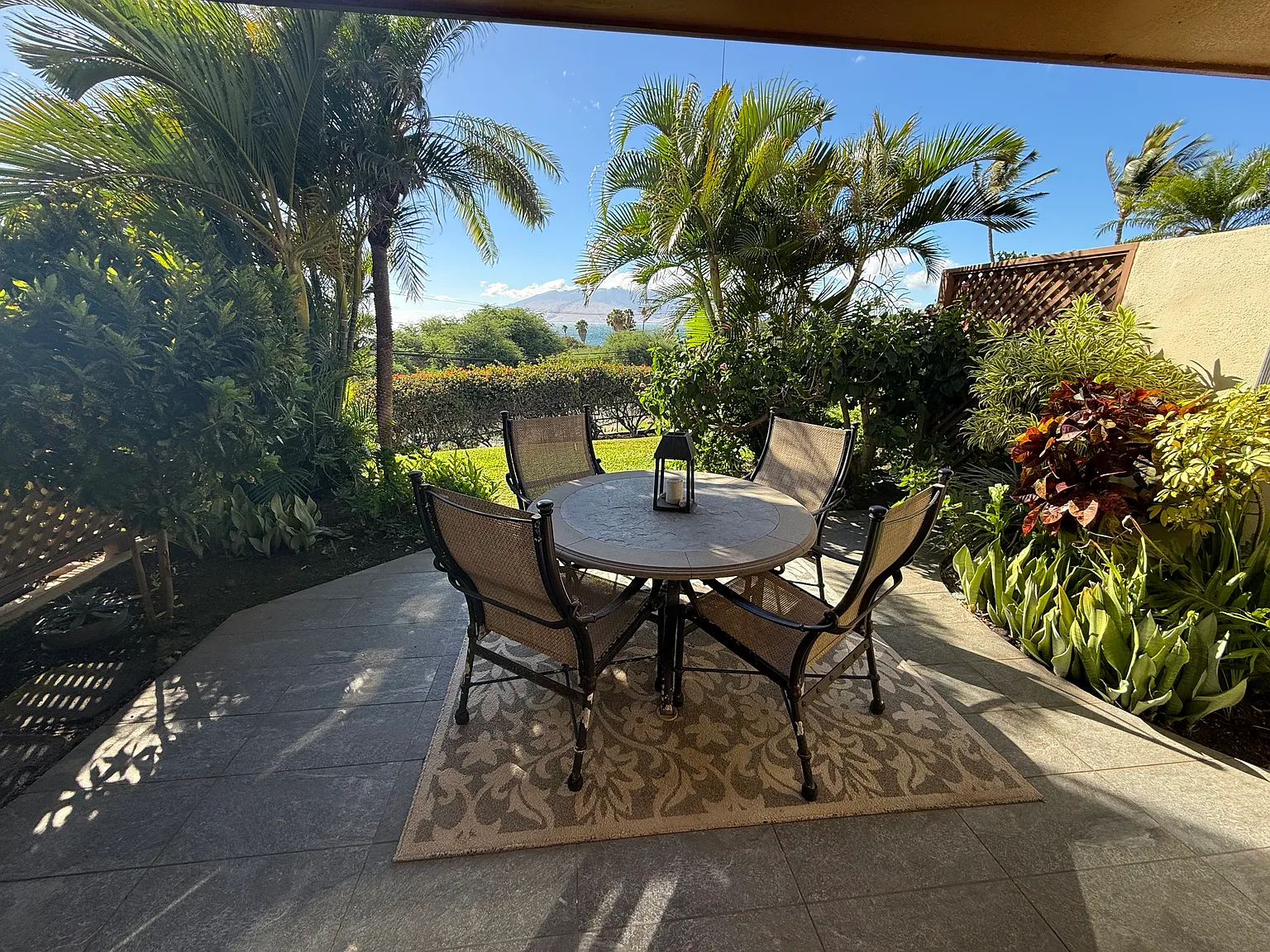 1 bed, 1039 sqft, $3,200 — Photo 1