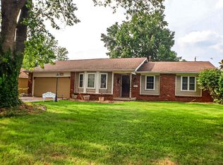 1319 E Greenwood St, Springfield, MO 65804