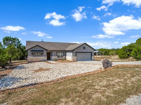 1204 Lasso Loop, Canyon Lake, TX 78133